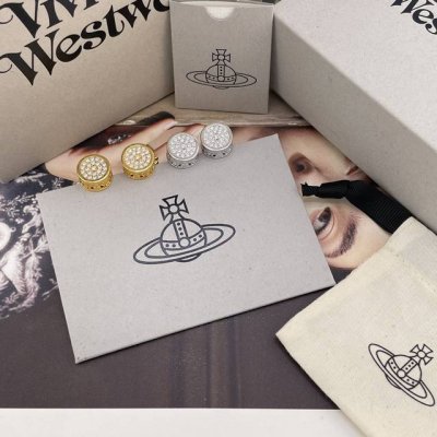 我们出品 Vivienne Westwood 宝宝 什么是快乐星球 来 这就是快乐星球 绝美土星满钻厚圆耳钉 巨巨巨好看 金 银两个颜色 重磅推荐闭眼入准没错