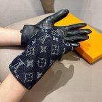 P170 Lv新品牛仔配皮手套，时尚机车手套，秋冬新品布内里，时尚上手超舒适柔软、百搭！集美女神必备配盒子码数Ml