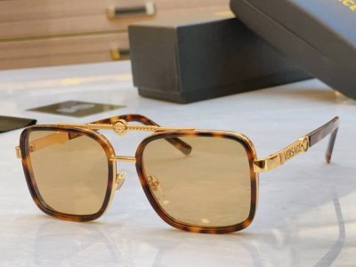 versac* 范思*哲新款太阳镜，Model：Ve 5168，Size：57口18-142