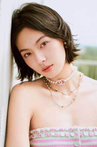 我们出品 Zp22880 量大咨询客Fu 香 彩虹钻毛衣链 定制了超久的施华洛星星彩钻 太不容易了全网首发爆款来袭 25春夏最新款绝美系列五彩缤纷是心动的感觉