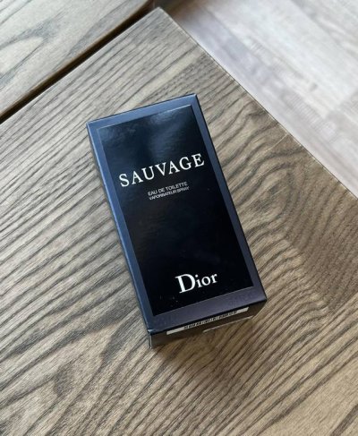 专柜品质 人送绰号：渣男香100Ml Dior迪奥旷野男士淡香水！据说是最好闻的男香之一！帅你一脸的德普男神自用款香水 迪奥Sauvage 清新之水旷野男士淡香