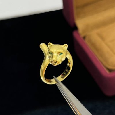 a4669 富爆美 拉丝 黄金豹头 戒指 猎豹高级珠宝 超级重工 华丽 霸气十足 的豹性之美 通体925纯银镶嵌工艺18K厚金升级高级电镀 镶嵌5A高碳钻 工匠