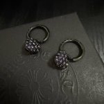 新款 专柜品质 Chrome Hearts 克罗心耳钉 进口电镀工艺 精工 正品开模潮流时尚必备 男女均可佩戴 情侣款同款 摇滚朋克泰银风格 复古元素 潮流百搭