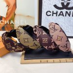 lv路易威登 驴牌发箍 新款简约Logo轻奢风发箍气质百搭小仙女必入单品名媛风十足 宝藏款 闭眼入推荐款 单个