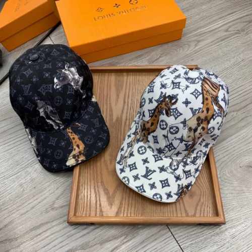 L家。印花款 超A品质 最新款！时尚潮流，高端做工！每一个帽子都是用心之作！牛津材质！头层牛皮！配盒子、防尘袋、卡片！非一般的品质，细节也很重要。真皮帽钉，真皮