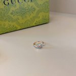 Gucci古驰Gucci Interlocking系列玫瑰色18K戒指尺寸分大 小