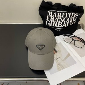 pr Da 普拉达牛仔布倒三角棒球帽 秀场同款 面料柔软舒适 百搭休闲款 闭眼