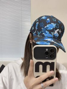 配防尘袋 Lv 新款专柜同步棒球帽 专柜同步出货 大牌款超好搭配 赶紧入手