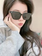 新品Chanel 香奈儿太阳镜以独特魅力和前卫风格诠释春夏最新眼镜 质感超好佩带舒适 型号 Ch0303