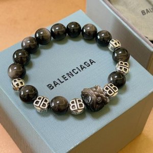 新品发布会专柜精工版本天然银曜石巴黎世家手链 银曜石泰银风格醒狮手雕巴黎世家手链 明星同款男女款 复古做旧风 原版复刻 纯手工打造 ～正品开模潮流时尚必备 男女