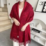 2024Gucci最新款 稀有品质太好看了gucci最新zg同步款图案真的超级好看啊~就喜欢这种gg腔调！价格超级给力，福利推荐zg售价7180面料是强捻精纺双