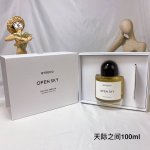 专柜品质 byredo百瑞德 年夏季限量新品香水广阔天空Open Sky天际之间香水100Ml 木质辛辣调 前调 柚子 黑胡椒 中调 麻叶 尾调 圣檀木 香根草