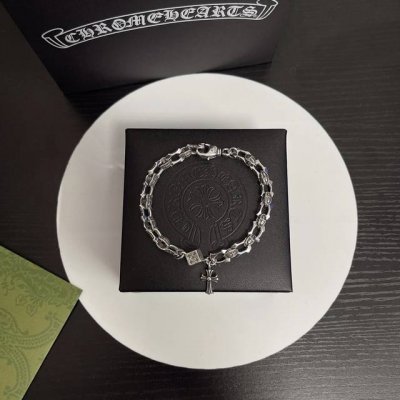 古驰专柜爆款 厂家直销价 原版一比一复刻 尺寸16-24 克罗心手链
