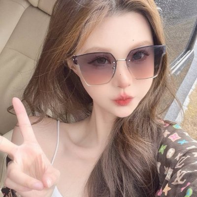 Dior时尚无框太阳镜镜片 顶级奢侈品 高品质 [亲亲] 气质非凡 女士开车墨镜[爱情] 型号 Cd05811