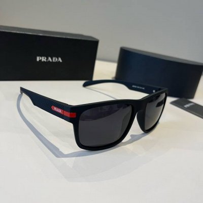 prada 太阳镜 普拉达销量冠军款 Spr17Wf 今年最火爆的款式