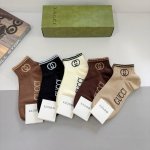 配包装P50（一盒5双） Gucci 古奇 Ins超火爆短款船袜 纯棉面料，潮人必备 ，Gucci 爆款，经典G家袜子 个性时尚百搭款，你值得拥有哦