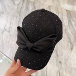 小香 春夏新款满钻棒球帽 当下爆热的色系-街头感十足！ 潮流百搭，小红书种草，毒药 Get上你们的男朋友，一起Cool