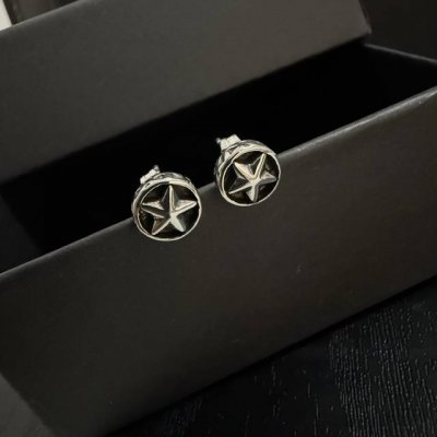 新款 专柜品质 Chrome Hearts 克罗心五星耳钉 进口电镀工艺 精工 正品开模潮流时尚必备 男女均可佩戴 情侣款同款 摇滚朋克泰银风格 复古元素 潮流