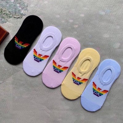 特 Emporio Armani 阿玛尼新品女款隐形袜子 一盒五双 提花经典Logo标志 纯棉材质 超舒适超美腻大牌出街 潮人必备超好搭