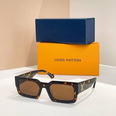 Louis Vuitto*Model：Z1910E Size：53口22-150~~