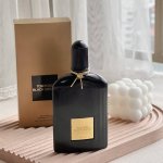 高品质/120 tf午夜兰花浓香水100Ml 神秘的黑兰花加上古灵精怪烟熏感的依兰花香 采用典雅黑色瓶身，采用的是花香，果香甜香， tf女香香水，当然，男人用起