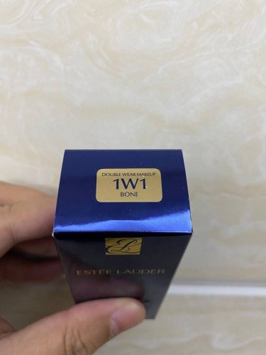 明通版 90 可配中文标+专柜按压泵头，正品酒精味，Logo不花，瓶口支支雅，双层底标，细节全对版，味道对香，市面最高版本，非流通普货，正品质量直供，支持对比，