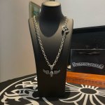 180 新款 专柜品质 Chrome Hearts克罗心 经典复古十字圈字母项链 龙头吊坠 凹凸造型不同的花纹设计风格 呈现出与众不同 十字架 童军花是克罗心的