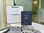 专柜品质 Chanel香奈儿蔚蓝浓香 每个女孩子都有属于自己独特的香味，香水对我来说是不可或缺的一样东西了 ，闻香识女人这句话可真是一点儿都没说错。 跟大家分享