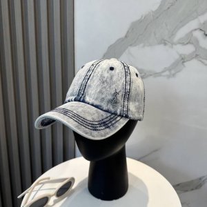 ysl圣罗兰 新款多巴胺色系简约棒球帽 当下爆热的色系-街头感十足！ 潮流百搭，小红书种草，毒药 Get上你们的男朋友，一起Cool