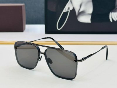 款 Tom Ford汤姆家 Model:Tf1196 Size 62口12-140 时尚潮流 A超轻 太阳镜