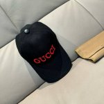 配盒子布袋 Gucci 古奇 新款原单棒球帽 Gucci刺绣 1:1开模订制 重工刺绣 细节可媲美专柜 原版帆布料+头层牛皮 质量超赞 帅男靓女首选 时尚百搭