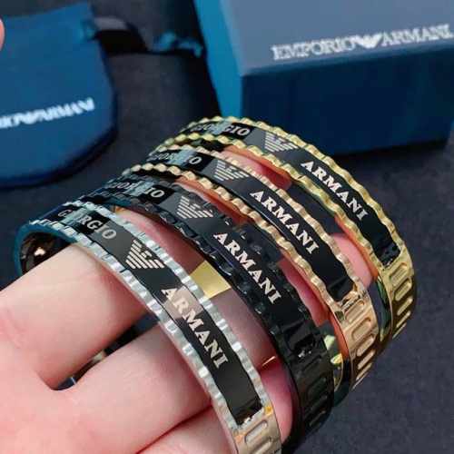 新款阿玛尼Armani精致高端中古手镯超重工Bling Bling，颜色搭配得非常好高级感 气质高端 进口精钢材质不过敏不褪色。一比一精美工艺，经典至极的魅物，