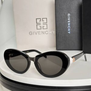 Givench* Model：Gv60017U Size：51口22-142