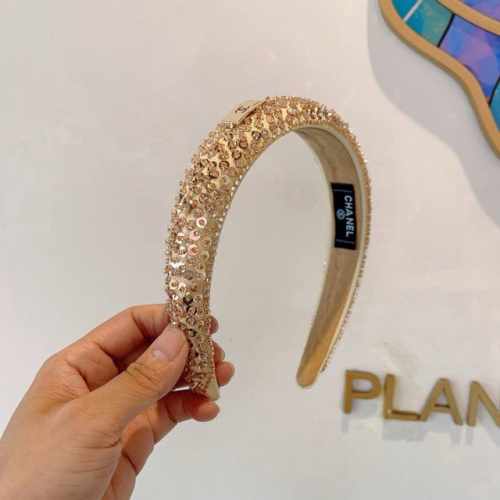 配包装 chanel 香奈儿 新款欧美亮片闪钻小香发箍 新品巨显脸小头箍 网红爆款推荐 搭配高端双 Logo 超精致时尚百搭