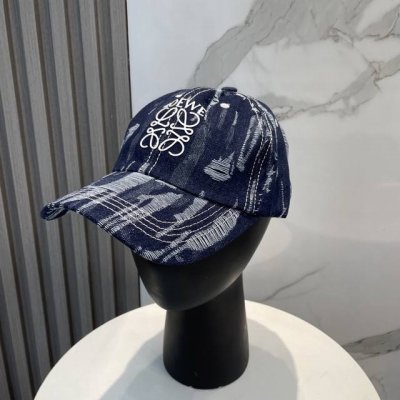 loewe罗意威 新款 水洗做旧牛仔布棒球帽 新推出洗水牛仔系列，休闲百搭 衣橱搭配神器