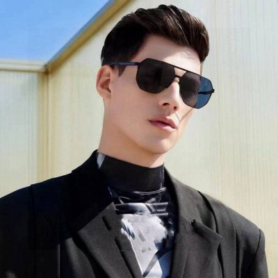 gucci 2025新款男女情侣款太阳镜多边形墨镜Ip电镀永不褪色 超轻超有弹性整幅眼镜无螺丝重要的是压不坏 高清尼龙镜片、精湛的工艺 原版材料 休闲大气不挑人