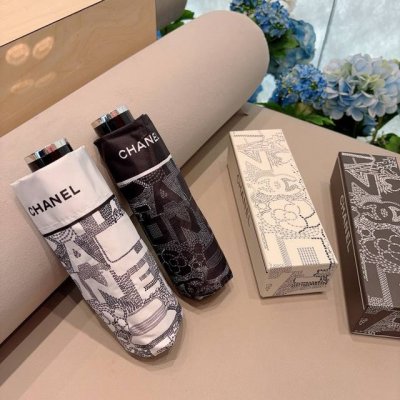 Chanel 香奈儿 五折手动折叠晴雨伞 选用台 湾进口Uv防紫外线伞布 原单代工级品质 2色