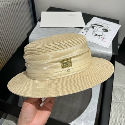 miumiu缪缪新款平顶礼帽 高级pp草面料 头围57Cm