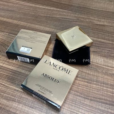 高端品质 兰蔻菁纯气垫13G！色号：100#， #，130#。 ：真真正正的高端货！不是垃圾货 终于拿到这批货！货源越来越好了！直接福利价格p给你们！ 对底妆要