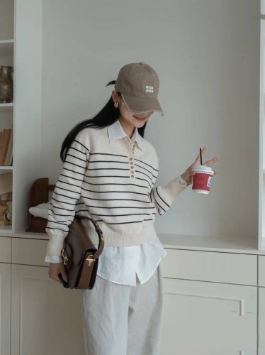 特批 50 miumiu新款字母翻边棒球帽