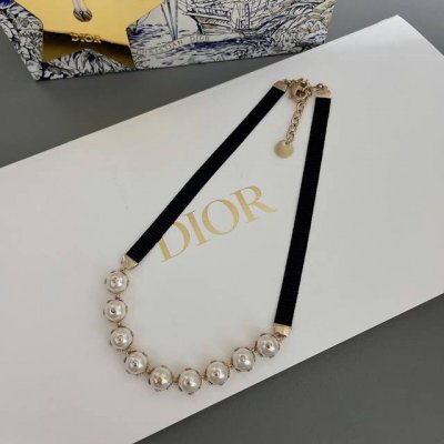 高品质 细节如图 D 九珠织带Choker ZP6800 走秀款 周也同款 上身太绝太美太赞啦墙裂推荐 好久没有出织带款式了真的一鸣惊人的设计 单看感觉平平无奇