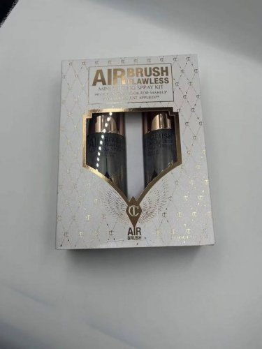 专 Ct定妆喷雾两件套！内含：34Ml*2。
