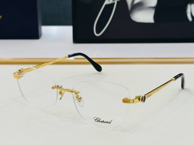 原版 Chopard肖邦 Model: Schg975 Size 58口17-142 以现代时尚的设计风格 Xl配光架