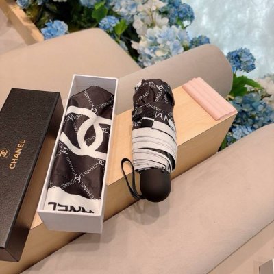 Chanel 香奈儿 五折手动折叠晴雨伞 选用台湾进口Uv防紫外线伞布 原单代工级品质 2色