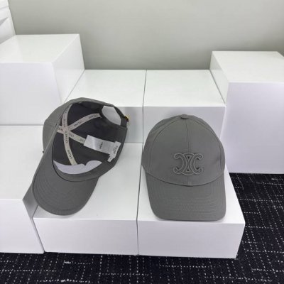 跑量 Celin 独家Zp 现货秒发开发系列 每一个小细节都是独家定制开发 面料定织定染 内里全棉织带 电镀黄铜五金 现货秒发！