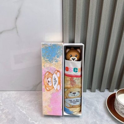 Moschino 莫斯奇诺 新款 五折 折叠晴雨伞 时尚原单代工品质 细节精致 看得见的品质 打破一成不变 色泽纯正艳丽