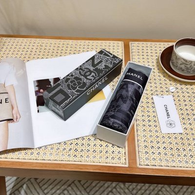 Chanel 香奈儿 新款爆款五折手动折叠晴雨伞 选用台湾进口Uv防紫外线伞布 原单代工级品质