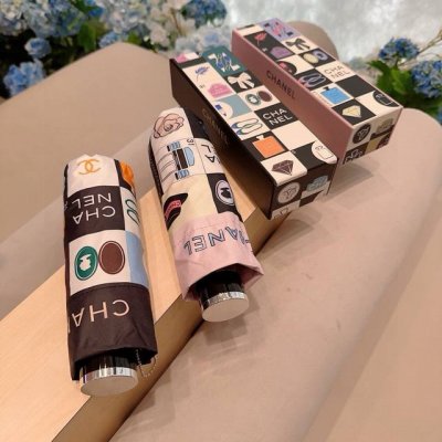 Chanel 香奈儿 五折手动折叠晴雨伞 选用台湾进口Uv防紫外线伞布 原单代工级品质 2色