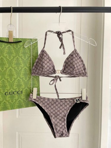 gucci新款比基尼泳衣适合多种场景的游泳衣♀海边 游泳池 温泉 水上乐园 漂流都可以内搭外穿也完全可以 面料：透气舒适。速干弹性的游泳衣更加帖肤易清洗 码数：