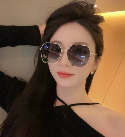 Gucci 2025官方新款 众多明星同款 新款大框偏光墨镜 宝丽来超清加厚太阳镜型号 G1826